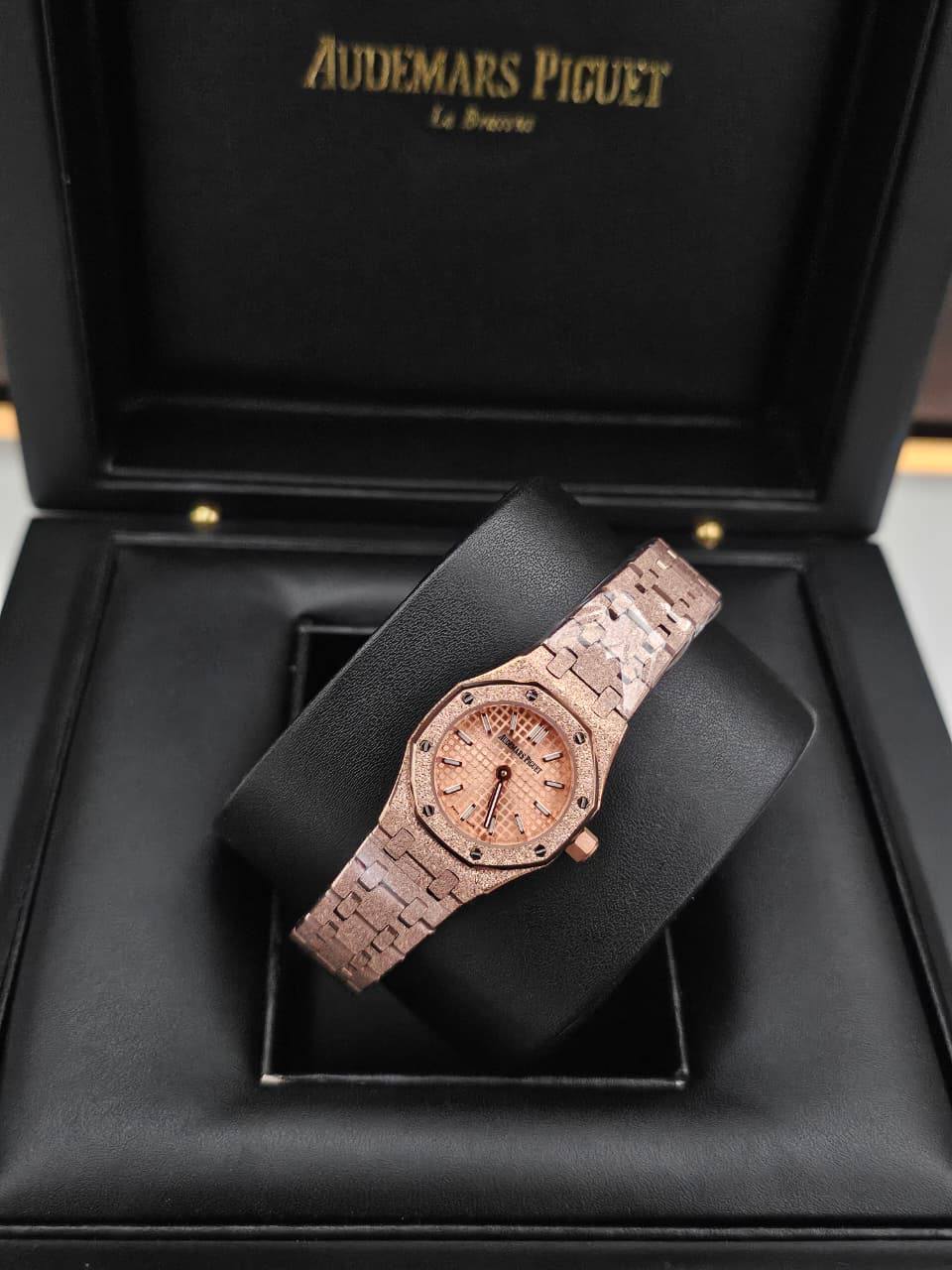 AUD
japan movement 🇯🇵
Water Resistant 💧
Sapphire Crystal 
Super Master Quality 
With box 📦🛍️
For Price 👇 WhatsApp✅
0568585901 
0507557372
0552275751 Owner Zain 👌

Zain282
♥️♥️♥️