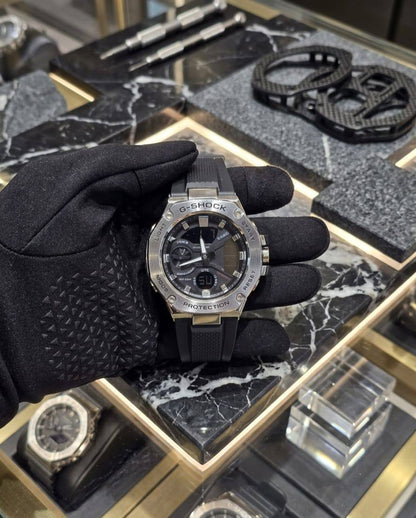 G shock 
With box
🎁🎁🎁

50 dhs✅

Zain29
♥️♥️♥️