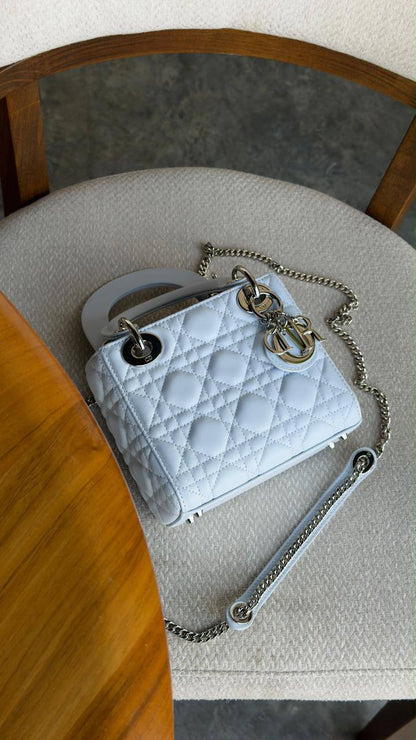 New collection ⚜️
DIOR 🩷
VIP quality 💎
Lady Dior Bag ✨
Size : 17 cm
For Price 👇 WhatsApp✅
0568585901 
0507557372
0552275751 Owner Zain 👌

Zain336
♥️♥️♥️