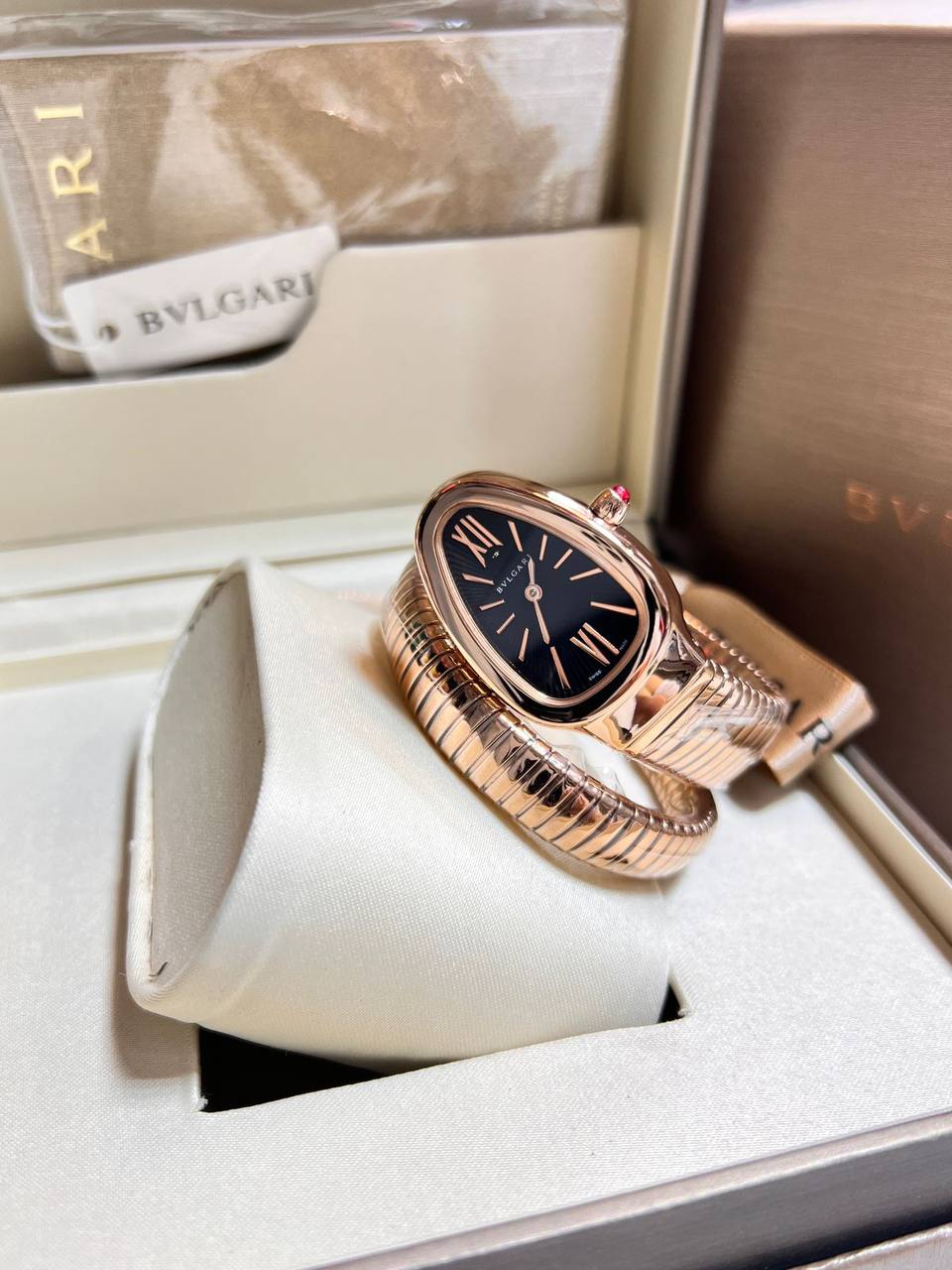 Bvlgari
Master

with box
🎁🎁🎁

280 dhs💓

Zain85
♥️♥️♥️