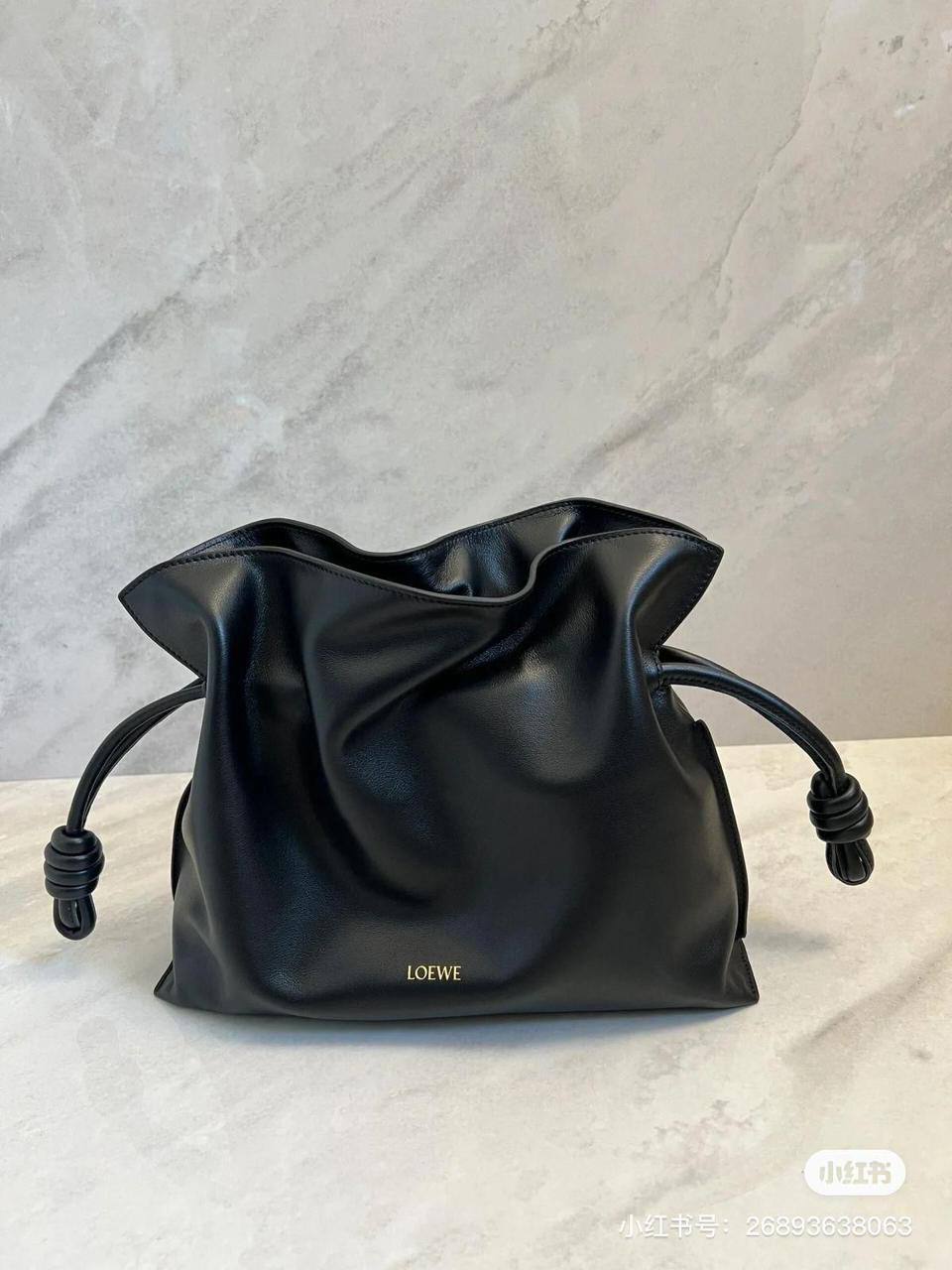 Loewe
Master
30cm🥰 
300 dhs❤️

Zain228
♥️♥️♥️