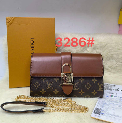 Bagsق
Update Stock
80 dhs✅ 

with box
🎁🎁🎁

good quality

Zain50
♥️♥️♥️