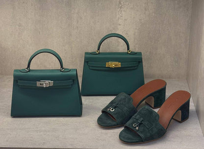 Hernes
𝐇𝐞𝐫𝐦𝐞𝐬 𝐌𝐢𝐧𝐢 𝐊𝐞𝐥𝐥𝐲 𝟏𝟗𝐜𝐦 
𝐇𝐚𝐧𝐝 𝐌𝐚𝐝𝐞 
1350 dhs✅🖤🌴

ETAG4
♥️♥️♥️