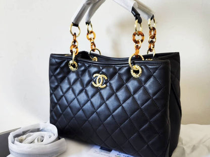 Fendi - Gucci - Chanel
110 dhs✅
high quality

Zain26
♥️♥️♥️