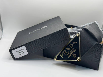 Belts

With box 
🎁🎁🎁

40 dhs❣️

Zain93
♥️♥️♥️