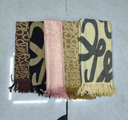 WINTER's SCARF 🧣🧣
ᴄᴏᴛᴛᴏɴ ᴍᴀᴛᴇʀɪᴀʟ
ʟᴏɴɢ ᴛᴀssᴇʟ
sɪᴢᴇ : 190 x 65 cm

45 dhs🪙💚

Zain31