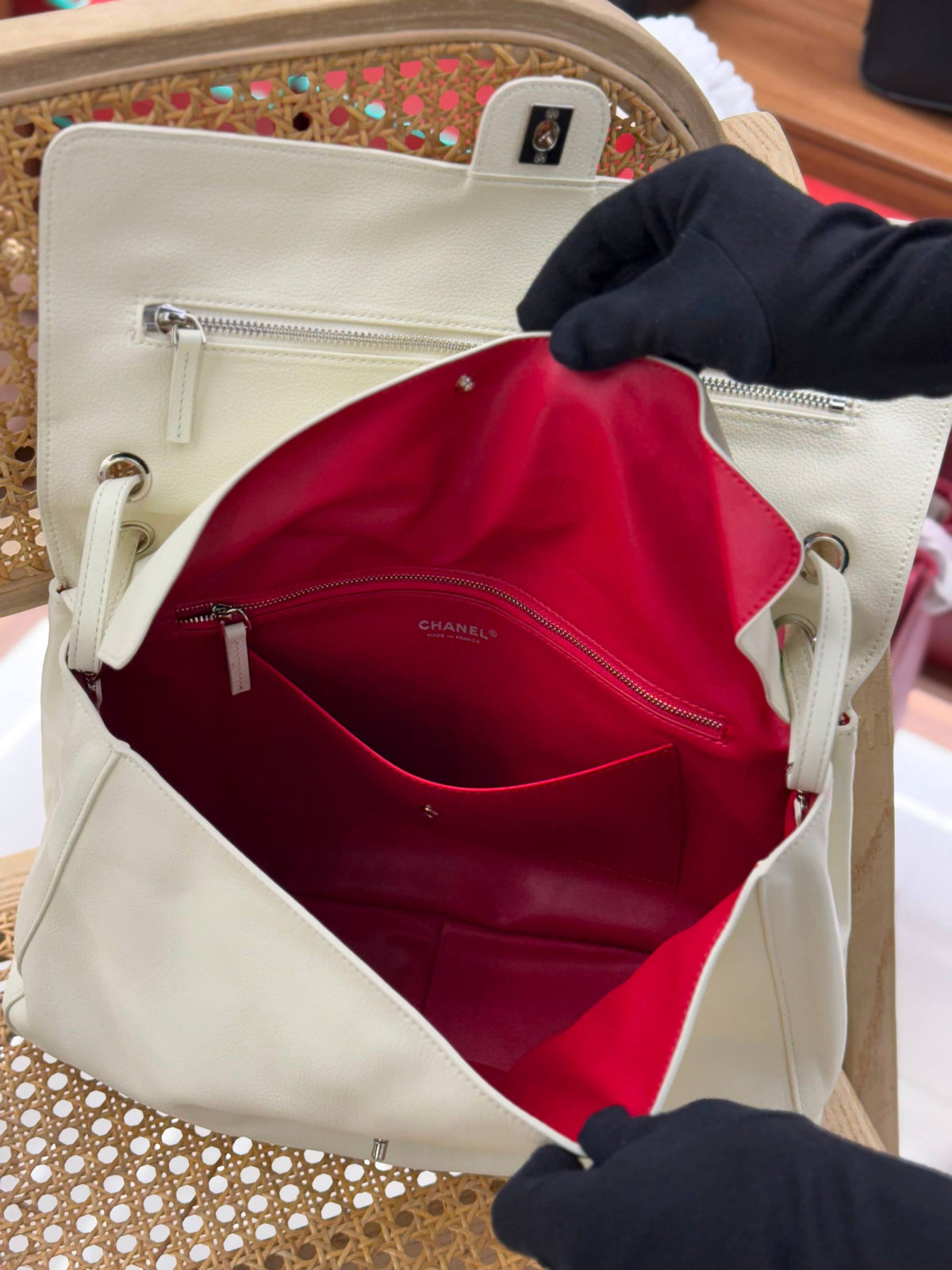 CHANEL

35cm
470 dhs🇦🇪🇦🇪

MASTER QUALITY

Zain167
♥️🇦🇪🇦🇪