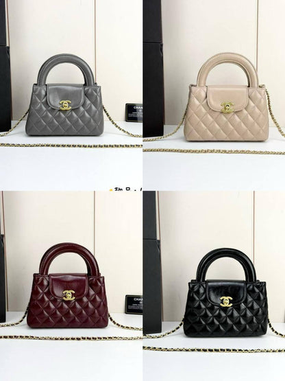 Chanel
Master
22cm

with box
🎁🎁🎁

250 dhs💓

Zain228
♥️♥️♥️