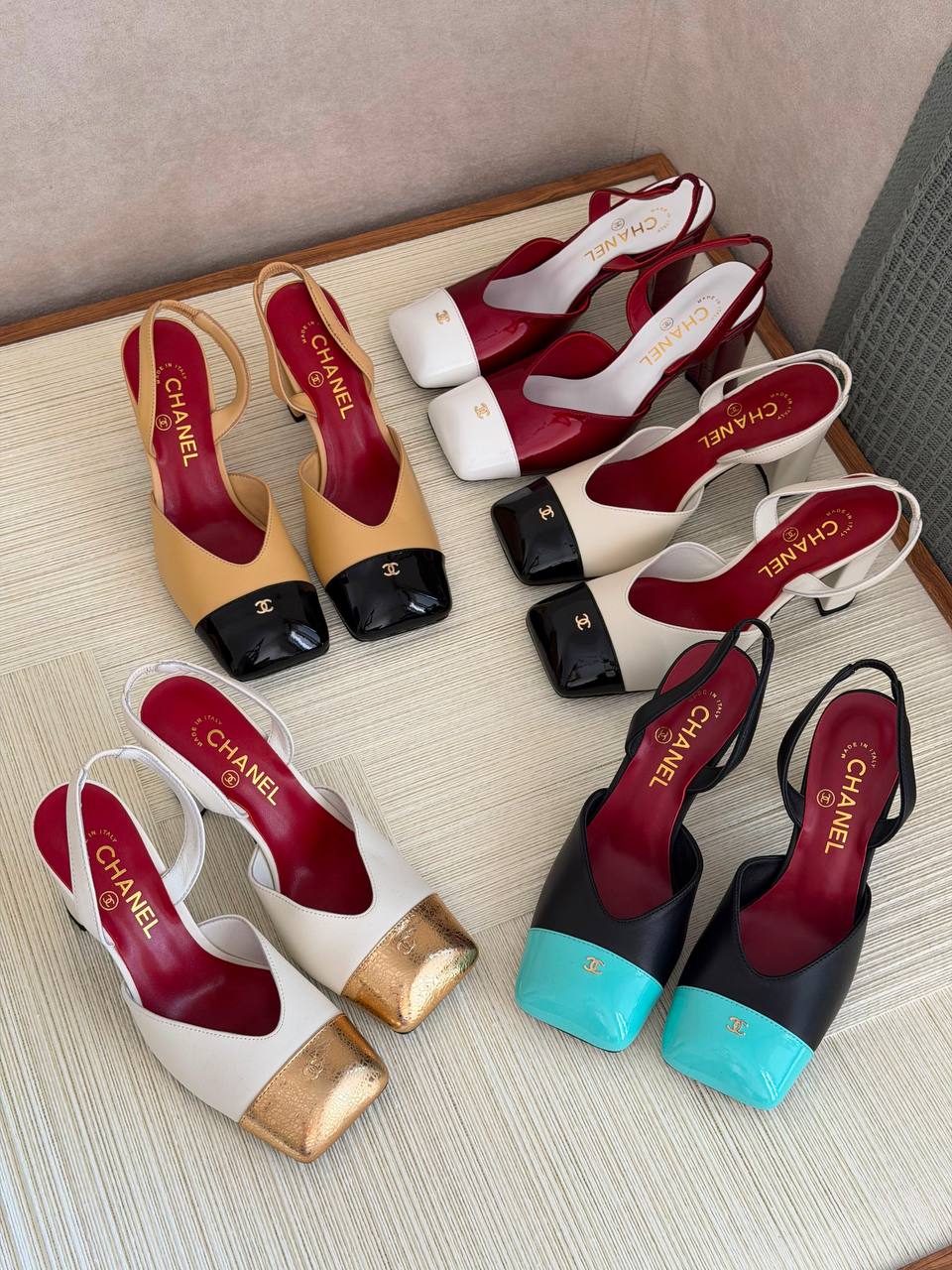 CHANEL
QUALITY:SUPER MASTER 😍💥
SIZE:36 TO 42😍🥰
450 dhs💛

Zain319
♥️♥️♥️