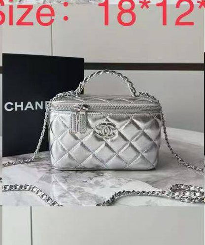 Chanel
with box
100 dhs✅

Zain143
♥️♥️♥️