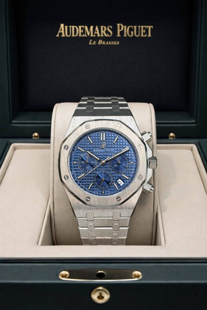 Ap watch for men 
good quality 
240 dhs💓

Zain59
♥️♥️♥️