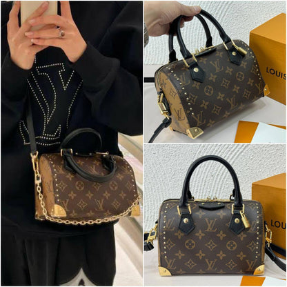 LV 
Master❣️❣️
Good Quality 
280 dhs🇦🇪🇦🇪

Zain131
♥️♥️♥️