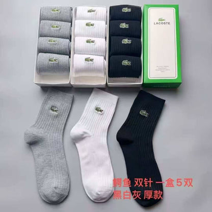 Socks
30 dhs🌺

Zain40
♥️♥️♥️