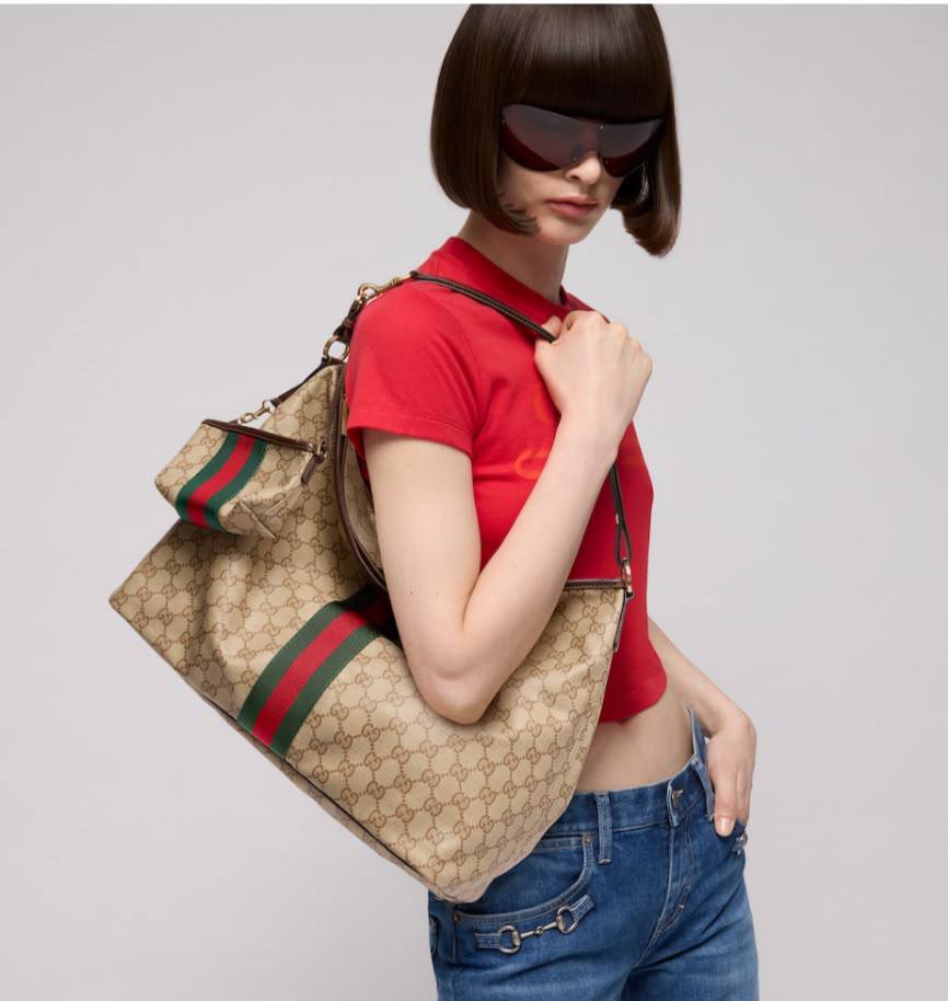 Gucci 🙋🏻‍♀️🫶🏼
Master🔥🔥
38cm🫶🏼🫶🏼 
280 dhs✅

Zain297
♥️♥️♥️