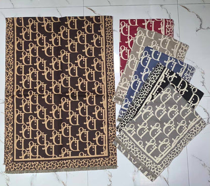 Scarf
40 dhs✅

Zain232
♥️♥️♥️