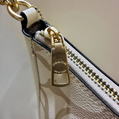 COACH 
HIGH QUALITY 
WITH BOX 
120 dhs🇦🇪🇦🇪

Zain39
♥️♥️♥️