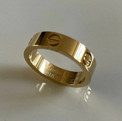 Cartier Ring
Non tarnished 
Size 
6,7,8,9
50 dhs❣️
normal Box 🎁

65 dhs❣️
Master Box🎁

Zain48
💙💙💙