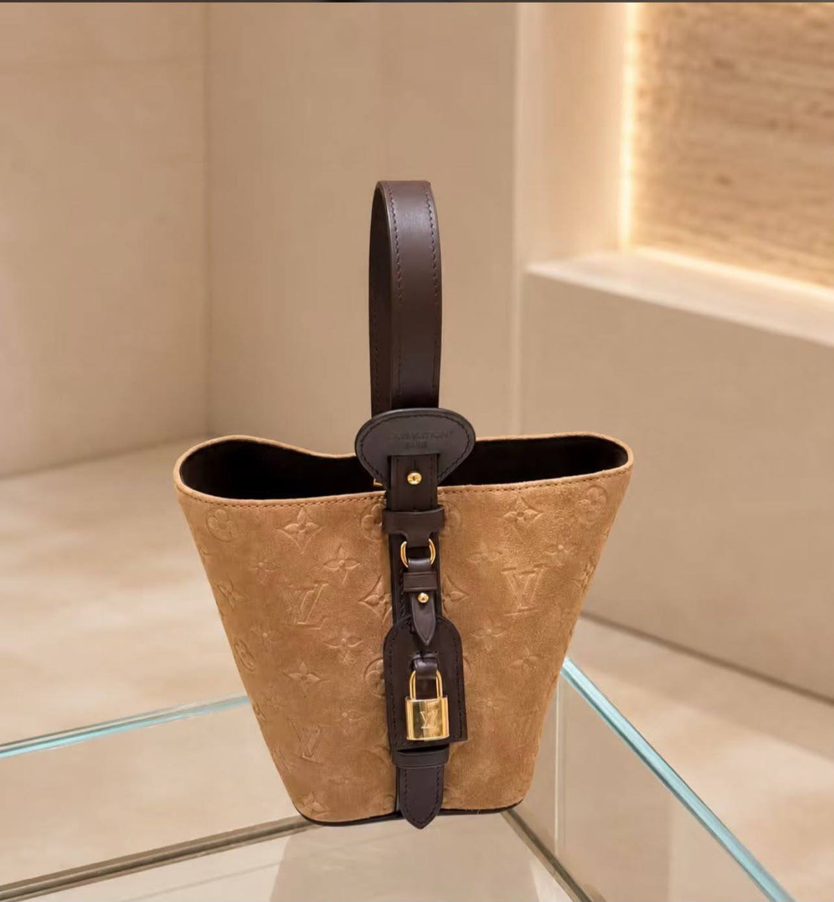 New collection

Lv

280 dhs

Zain244
♥️♥️♥️