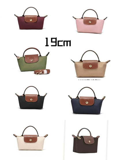 Long Champ
50 dhs✅
size 19cm

Zain26
♥️♥️♥️