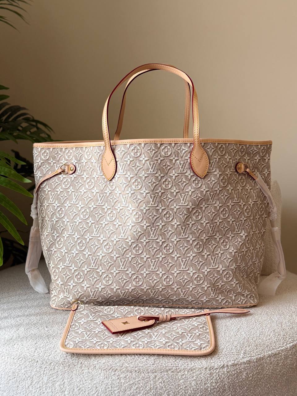 🌿💗*Louis Vuitton*😍🍃
    
            🍂 🩵🤍 🍂
For Price 👇 WhatsApp✅
0568585901 
0507557372
0552275751 Owner Zain 👌

Zain246
♥️♥️♥️