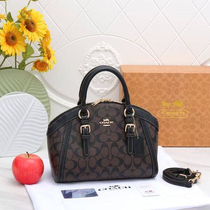 LV

With box
🎁🎁🎁

115 dhs❣️

Zain136
♥️♥️♥️