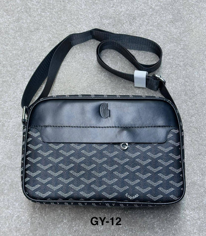 Bags
80 dhs✅

Zain182
♥️♥️♥️
