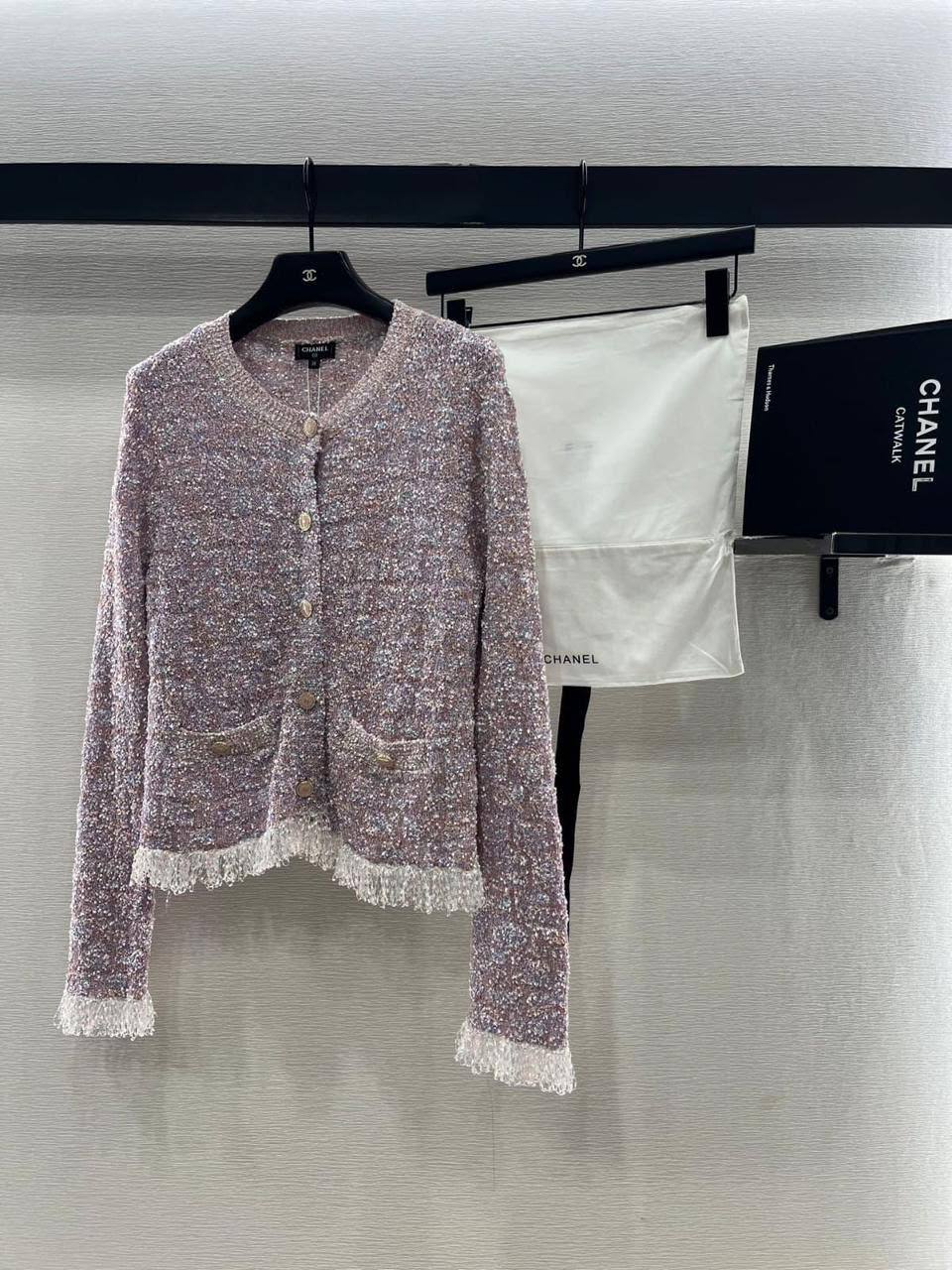 *New collections*                                                
SANDRO
*Super Master quality*
*Sizes: S M L XL* 
550 dhs🇦🇪🇦🇪

Zain308
♥️♥️♥️