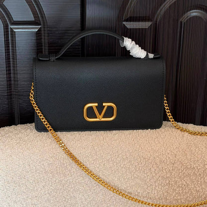 Valentino 


230 dhs

Zain134
♥️♥️♥️