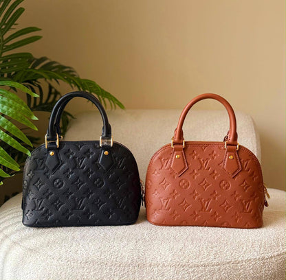 🌿💗*Louis Vuitton*😍🍃
    
            🍂 🩵🤍 🍂
For Price 👇 WhatsApp✅
0568585901 
0507557372
0552275751 Owner Zain 👌

Zain246
♥️♥️♥️