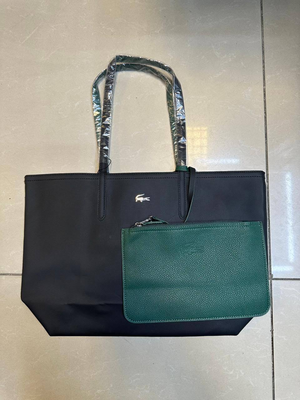 Lacoste
75 dhs💛

Zain07
♥️♥️♥️