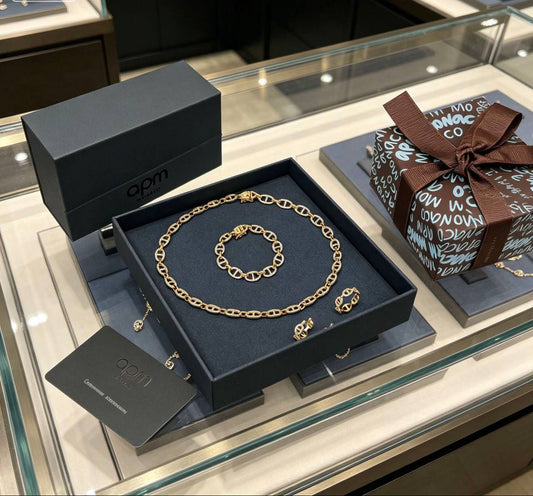 APM
FULL SET 
*MASTER*🍃
*250 dhs✅* Normal box 
*260 dhs✅* Master box 

Zain263
♥️♥️♥️