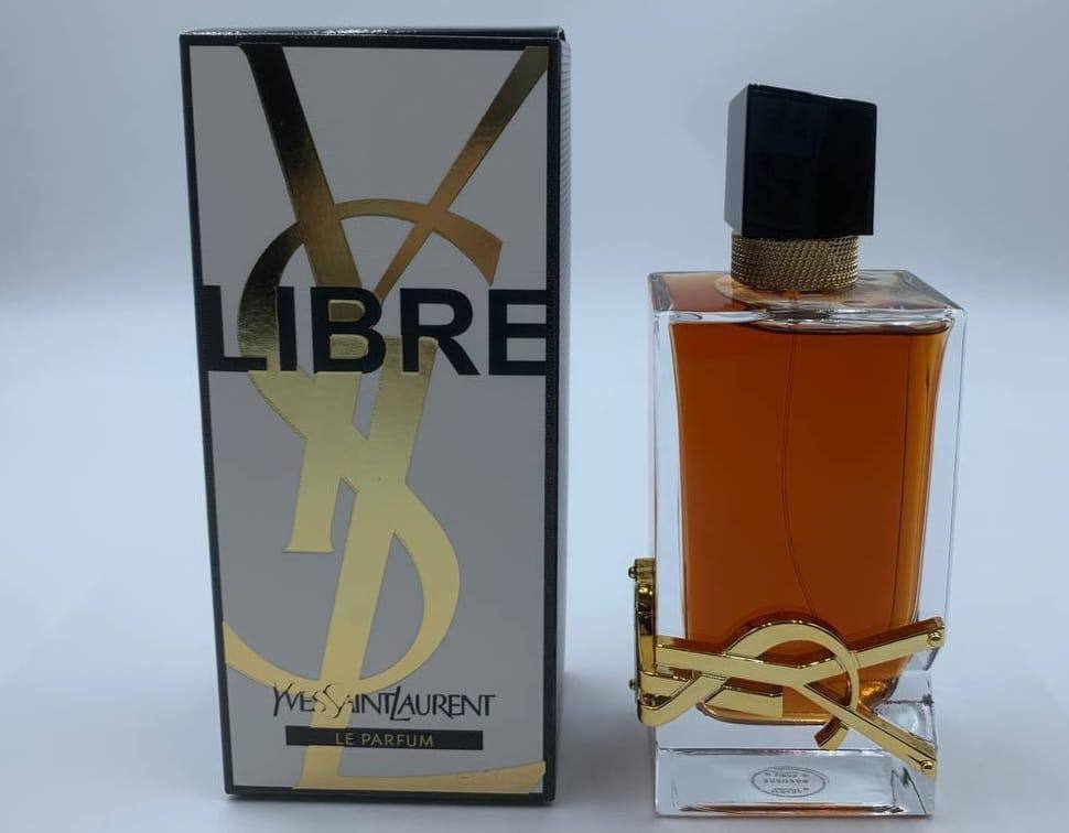 Mixed perfumes

50 dhs🇦🇪🇦🇪

Zain211
♥️♥️♥️