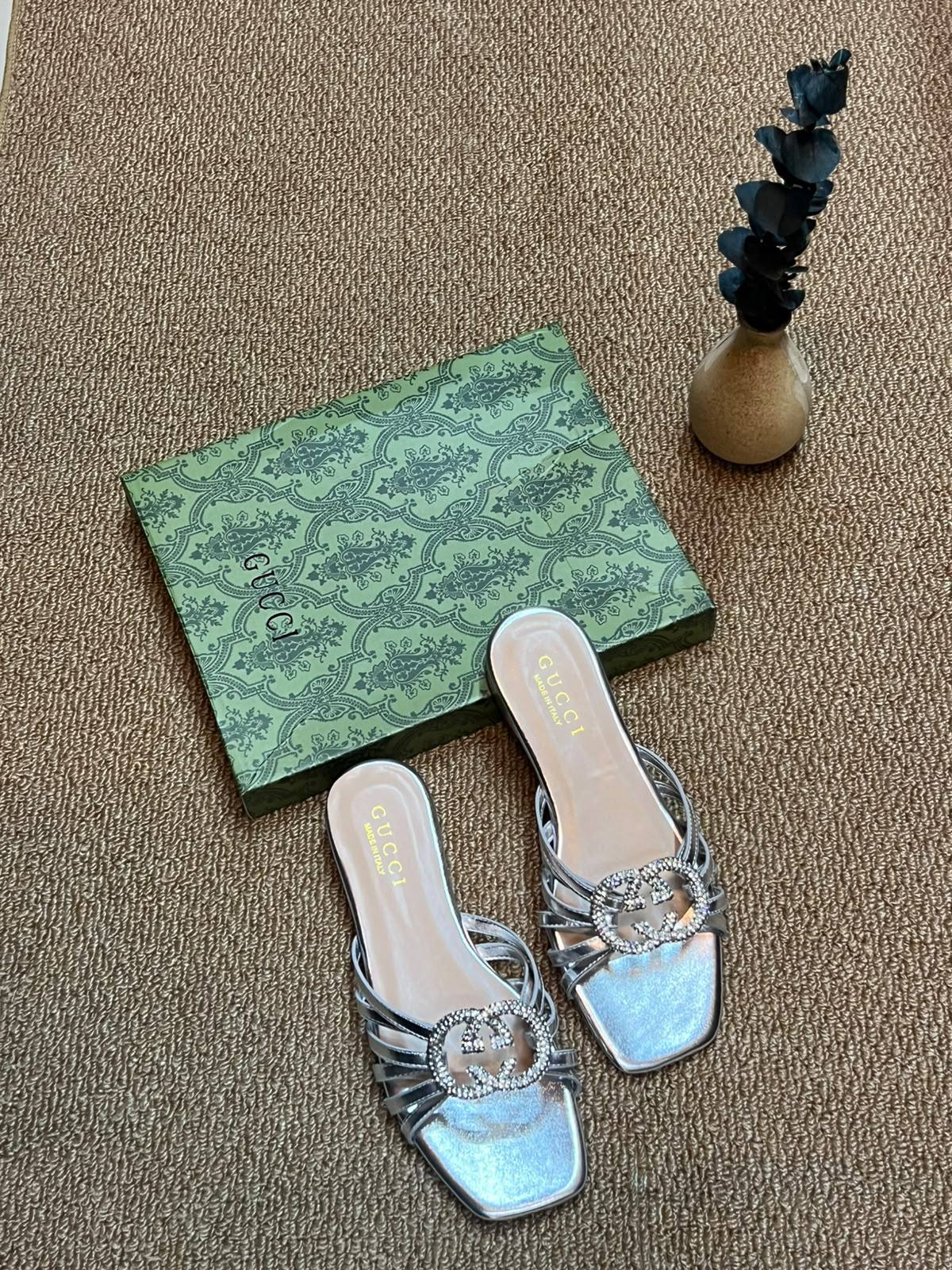 Restock

gucci ladies

36 to 41
90 dhs🇦🇪🇦🇪

Zain236
♥️♥️♥️