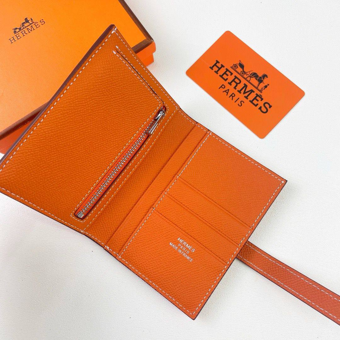 💝  Hermes 💝
💝*master quality*💝
280 dhs✅

Zain275
♥️♥️♥️