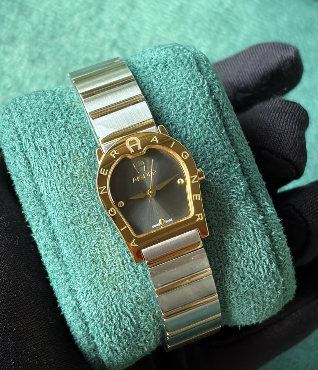 Aigner watch 
for ladies good quality 
280 dhs🇦🇪

Zain59
♥️♥️♥️