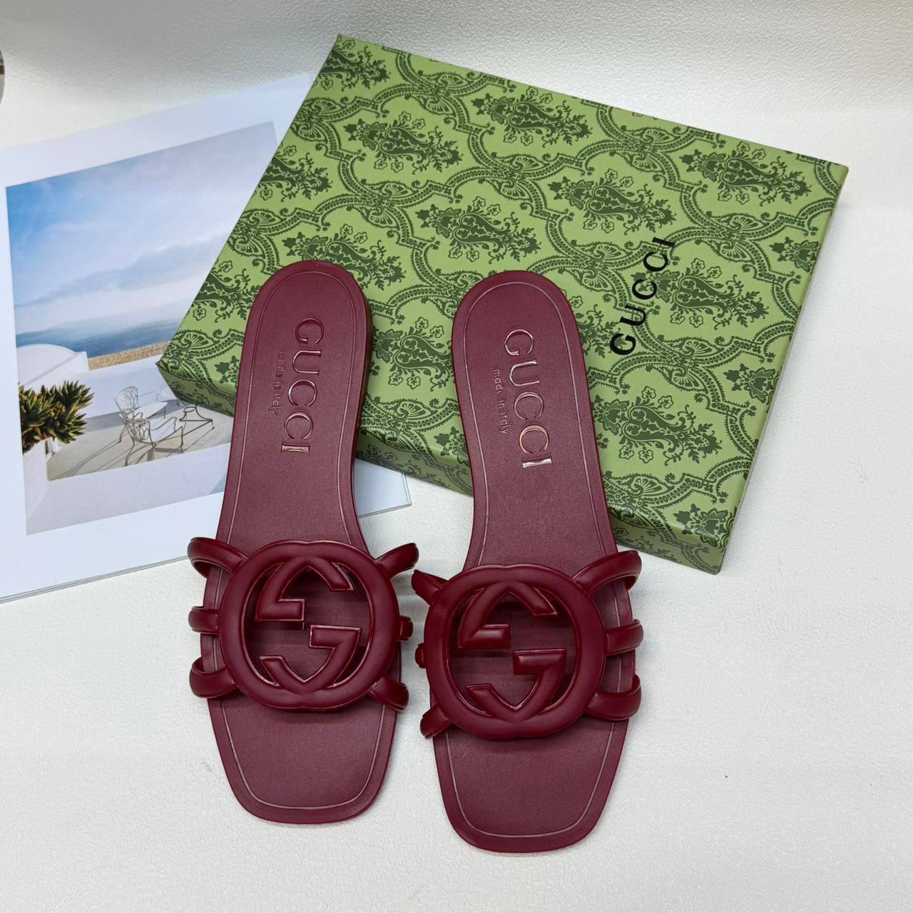 Slippers
Size 36-41
65 dhs✅

Zain236
♥️♥️♥️