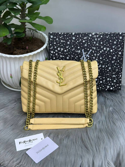 YSL 
Good Quality 
95 dhs🌺

Zain51
♥️♥️♥️