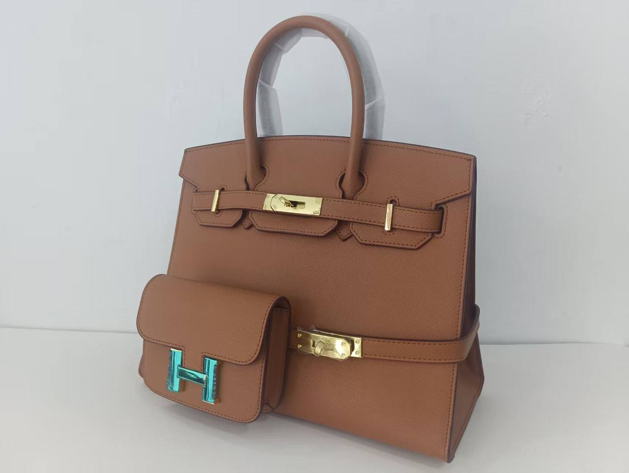 Hermes
2in1
150 dhs🪙

Zain136
♥️♥️♥️