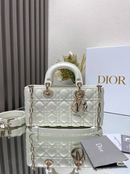 Dior
Master ++++
For Price 👇 WTSP Text Zain 0568585901

Zain192
♥️♥️♥️