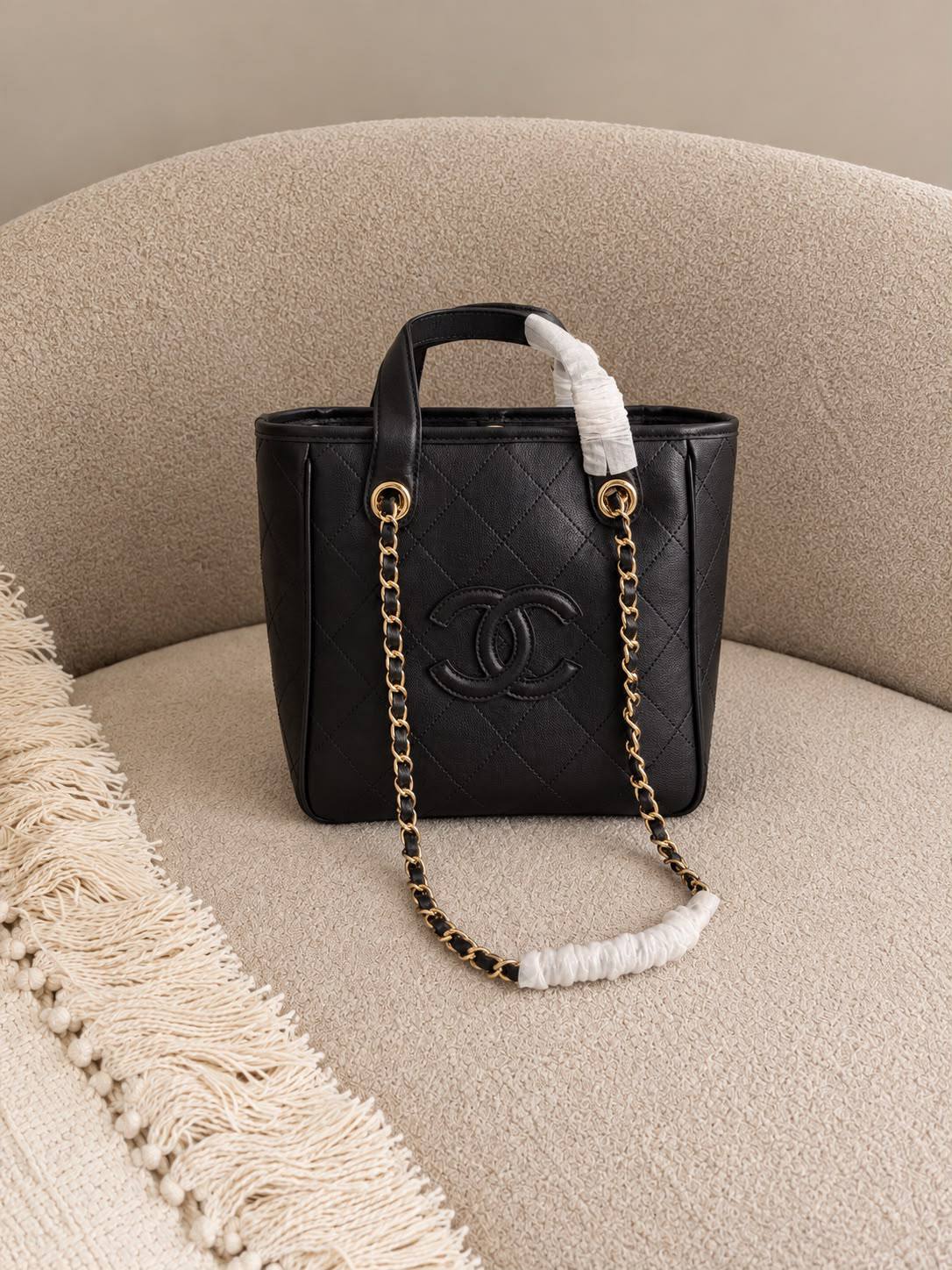 Chanel
SUPER MASTER QUALITY 
AVAILABLE 

For Price 👇 WhatsApp✅
0568585901 
0507557372
0552275751 Owner Zain 👌

Zain322
♥️♥️♥️