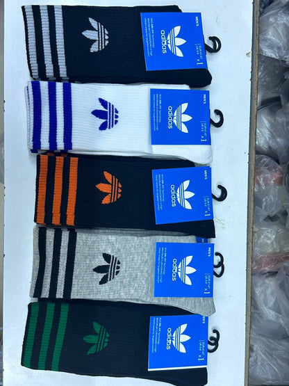 Long socks available now 
One pack 10 pairs 
Good quality 
55 dhs🇦🇪🇦🇪

Zain138
♥️♥️♥️