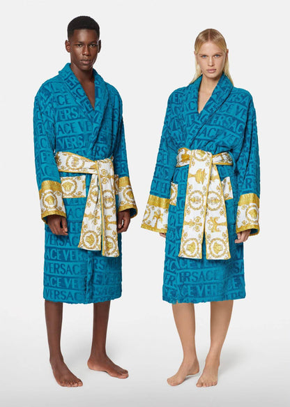 *New collections*                                                VERSACE BATHROBE

Super Master quality

Sizes:FREE SIZE

700 dhs🇦🇪🇦🇪🇦🇪

Zain308
♥️♥️♥️