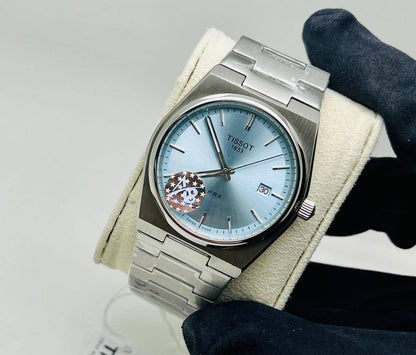 TISSOT PRX MEN
*GOOD QUALITY*
*BATTERY*
210 dhs❣️

Zain29
♥️♥️♥️