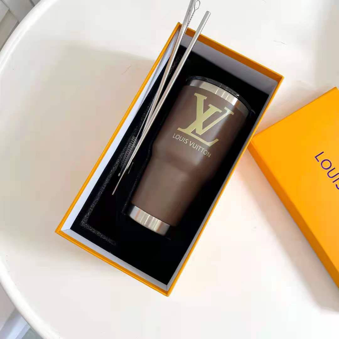 Tumblr 🎗️
Master quality 
Offer price
LV
*70* AED same box 🎲

Zain48
♥️♥️♥️