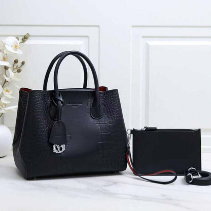 DIOR 
NEW DESIGN 
GOOD QUALITY
 
125 dhs 

Zain39
♥️♥️♥️
