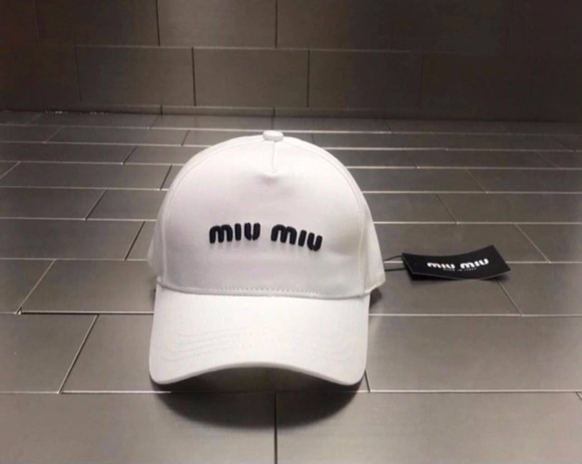 Caps

Miu miu 
Prada
Fendi
Gucci

For Price 👇 WhatsApp✅
0568585901 
0507557372
0552275751 Owner Zain 👌

Zain328
♥️♥️♥️