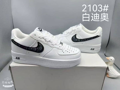 Nike

40 to 45 

100 dhs🇦🇪🇦🇪🇦🇪

Zain27
♥️♥️♥️