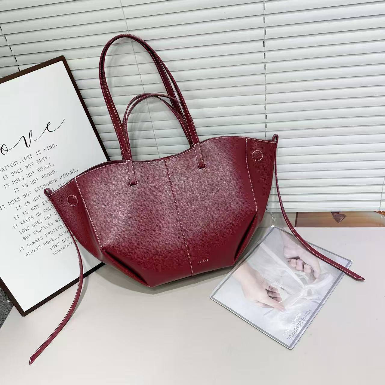 Polene
High Quality 

30Cm 
100 dhs🪙💕
 with Box
🎁🎁🎁

48cm 
110 dhs🪙💕 

Zain50
♥️♥️♥️