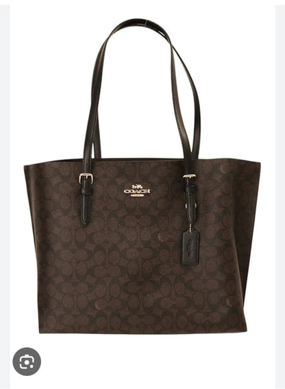 Valentino
GOOD QUALITY 
110 dhs🇦🇪

Zain200
♥️♥️♥️
