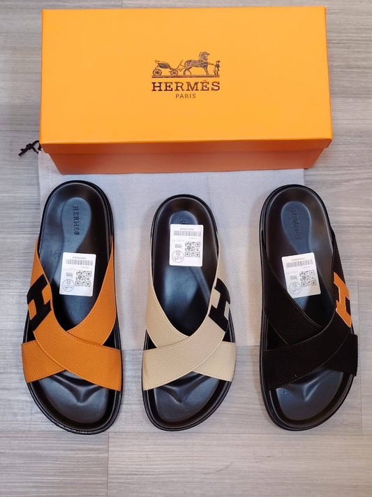 Hermes  
New Arrived, 
Size 40 To 45
105 dhs🪙🌨️

Zain120
♥️♥️♥️